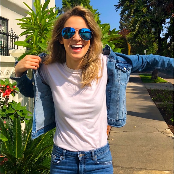 Hi! 🤸🏼‍♀️ I’m Alison - Picture 3 of 5